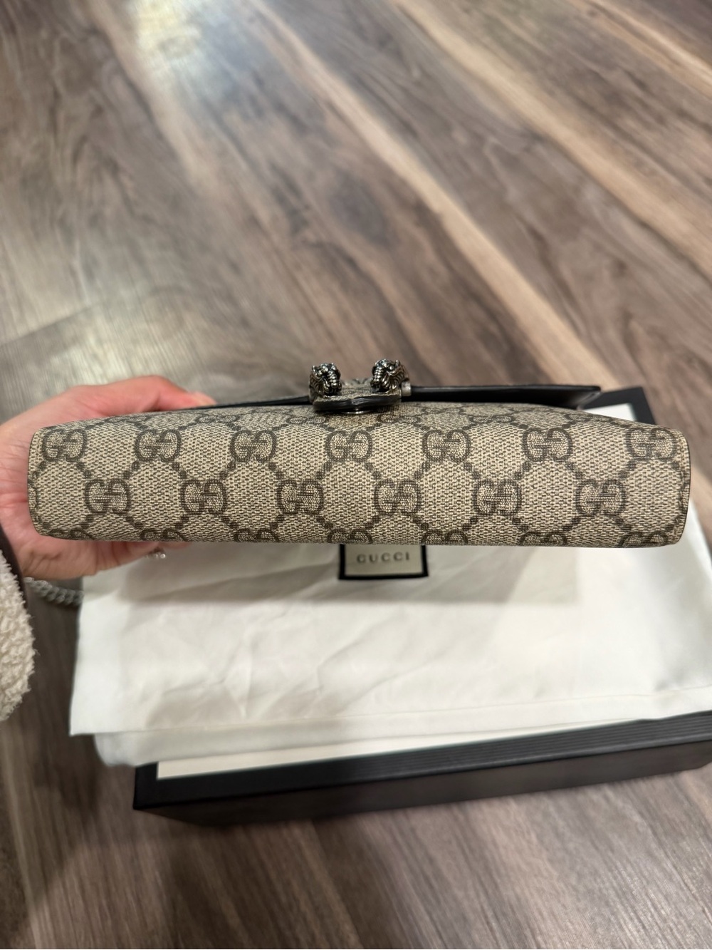 Gucci Dionysus GG Supreme wallet on Chain Crossbody Bag - Picture 8 of 16